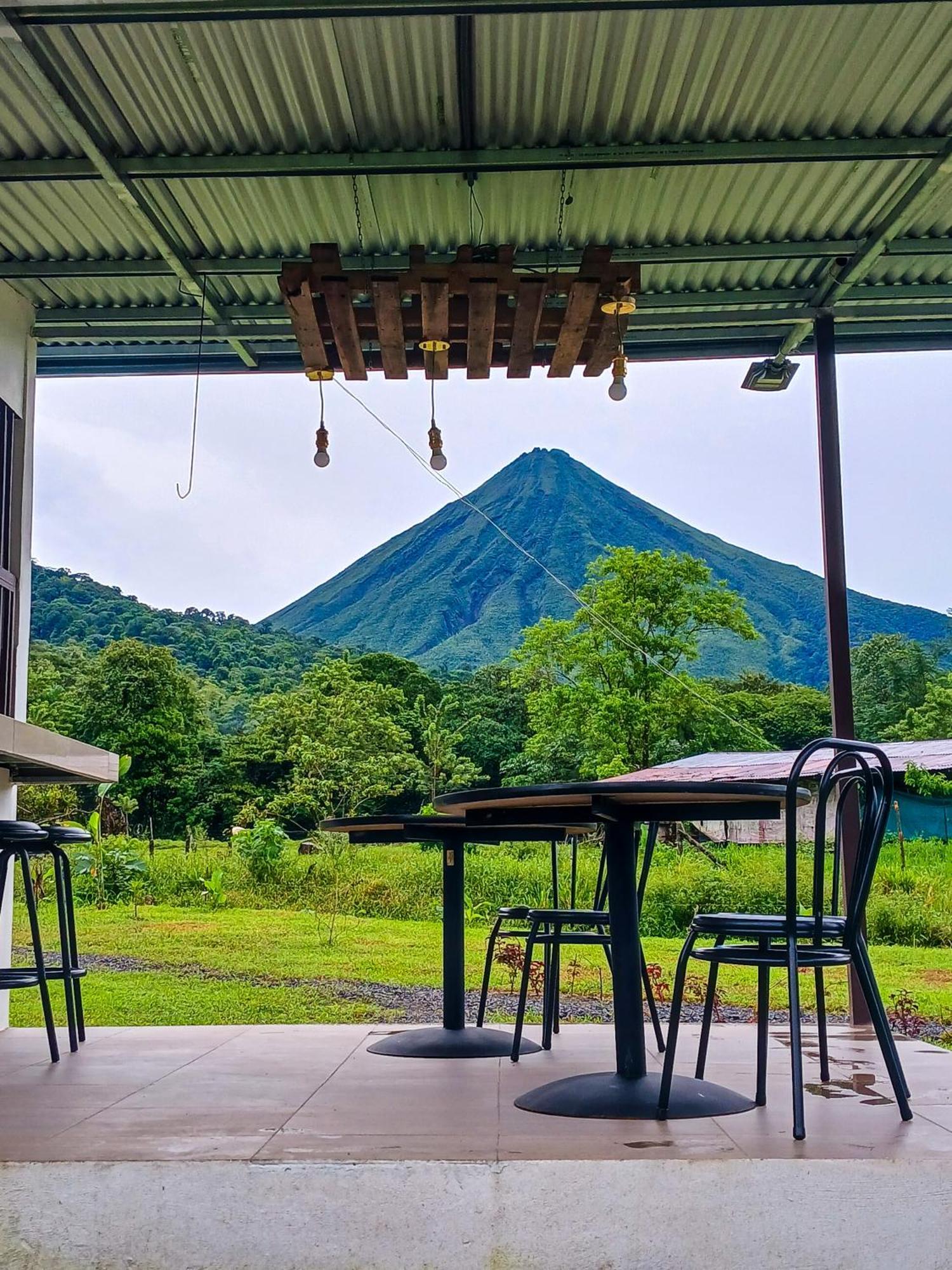 Flora Glamping De Abuela Villa La Fortuna Exterior foto